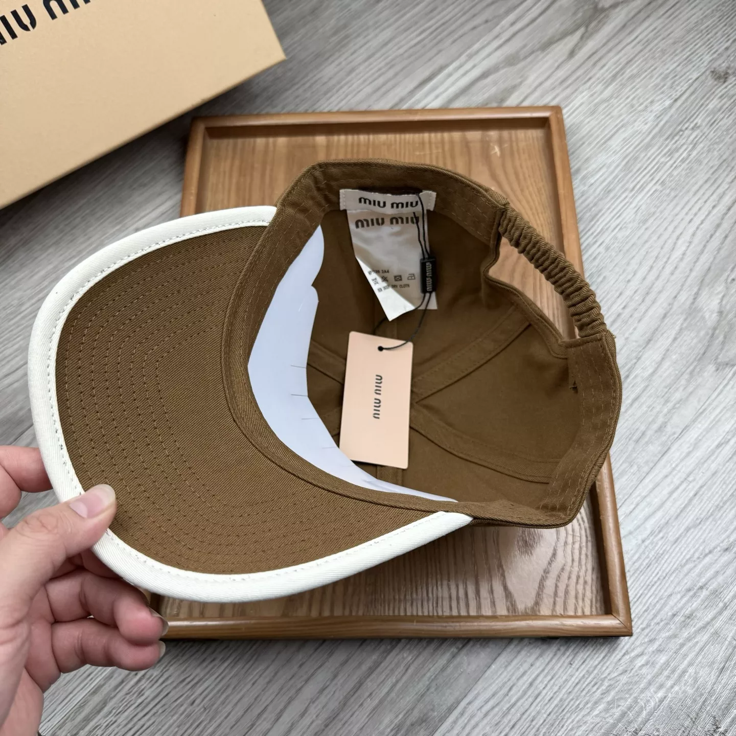 Lightweight 1321 MIU MIU Caps