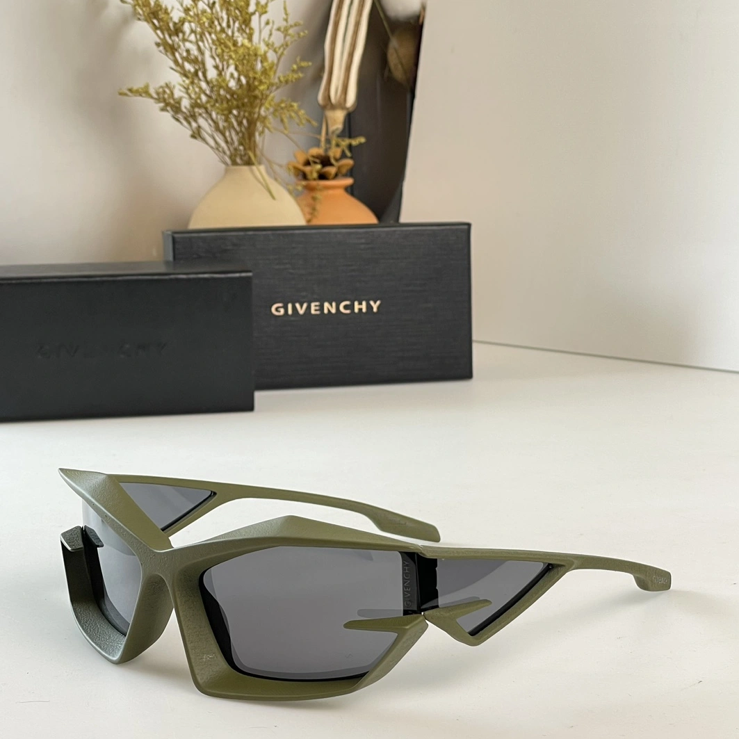 Lightweight 1345 Givenchy AAA Quality Sunglasses