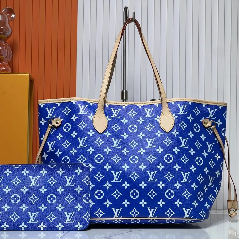 Lightweight 1371 Louis Vuitton AAA Quality Shoulder Bags For Women