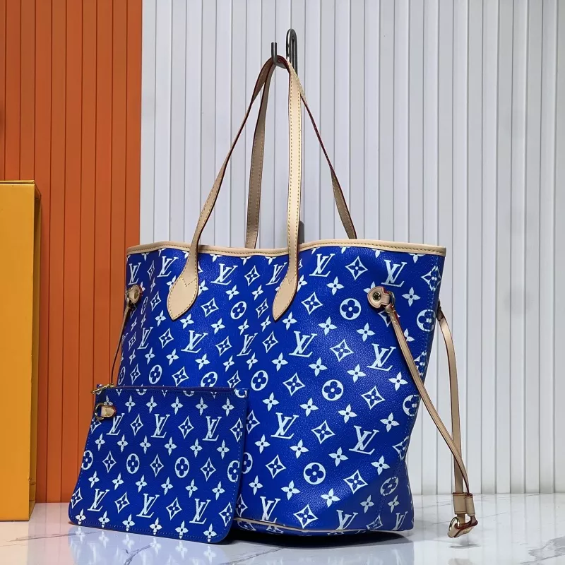 Lightweight 1371 Louis Vuitton AAA Quality Shoulder Bags For Women