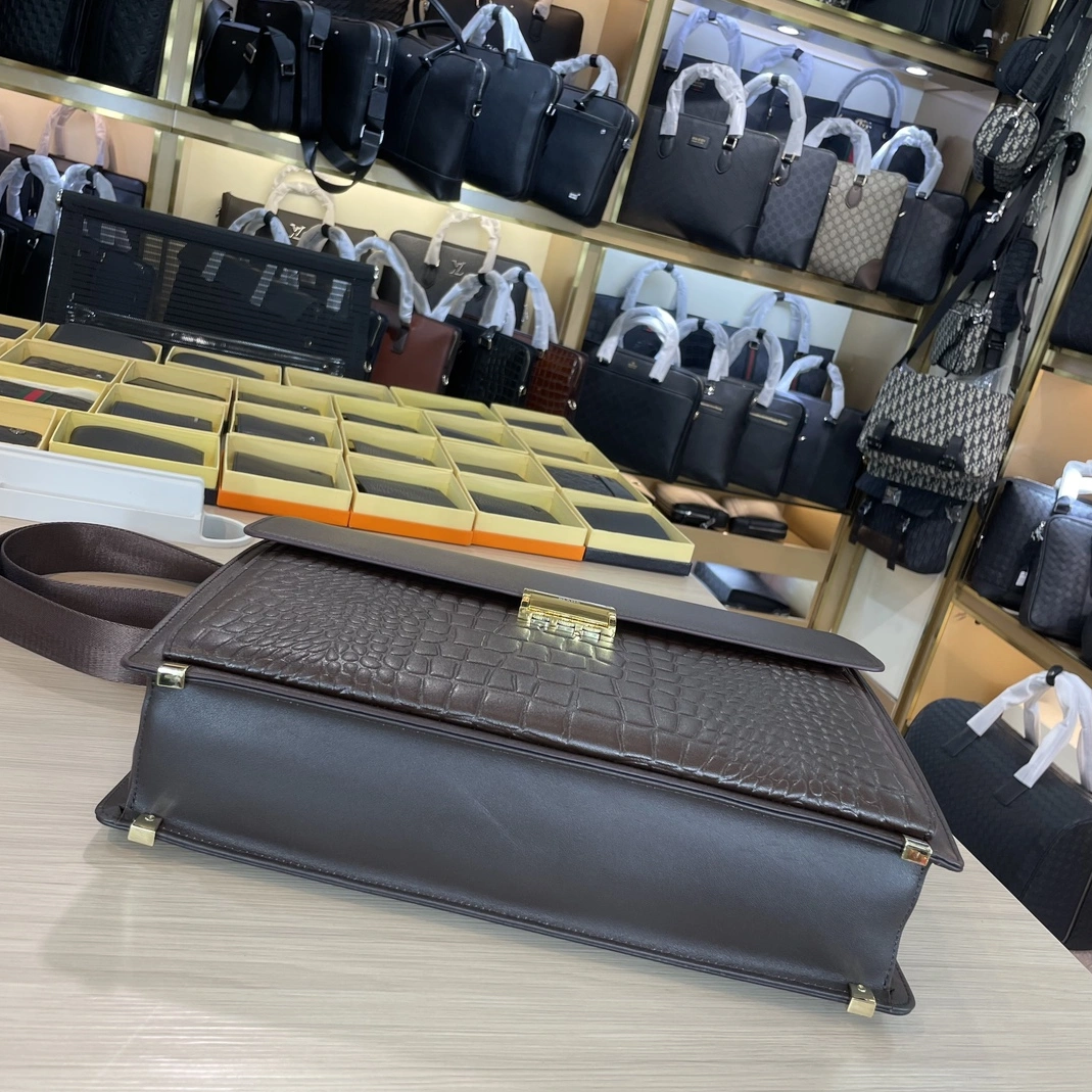 Lightweight 1431 Mont Blanc AAA Man Handbags