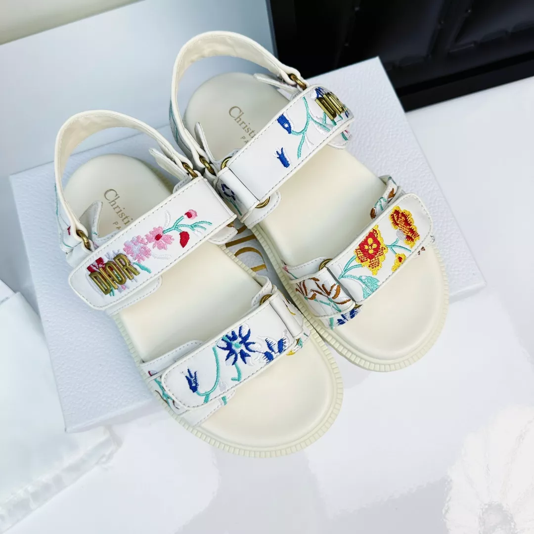 Lightweight 146 Christian Dior Sandal For Women
