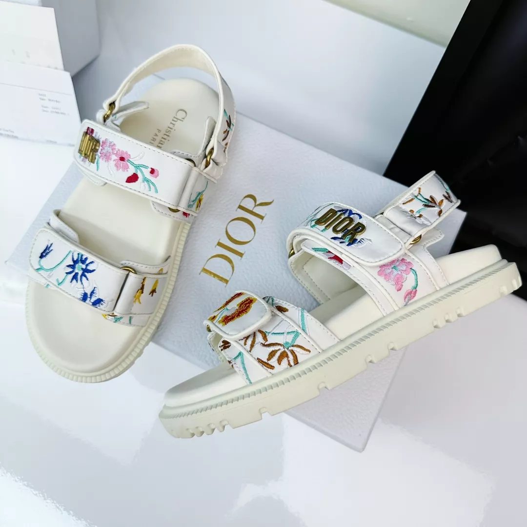 Lightweight 146 Christian Dior Sandal For Women