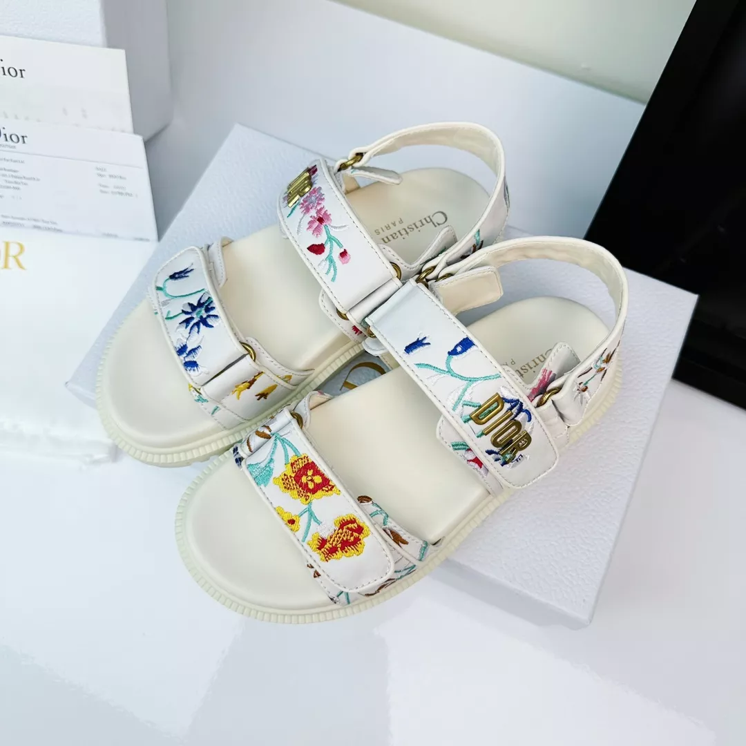 Lightweight 146 Christian Dior Sandal For Women