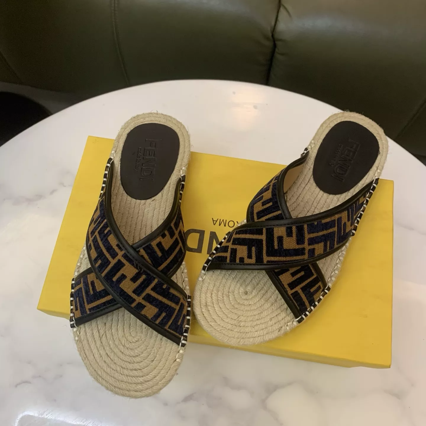 Lightweight 1473 Fendi Slippers For Men