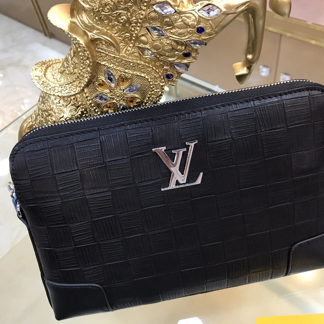 Lightweight 1514 Louis Vuitton AAA Man Wallets
