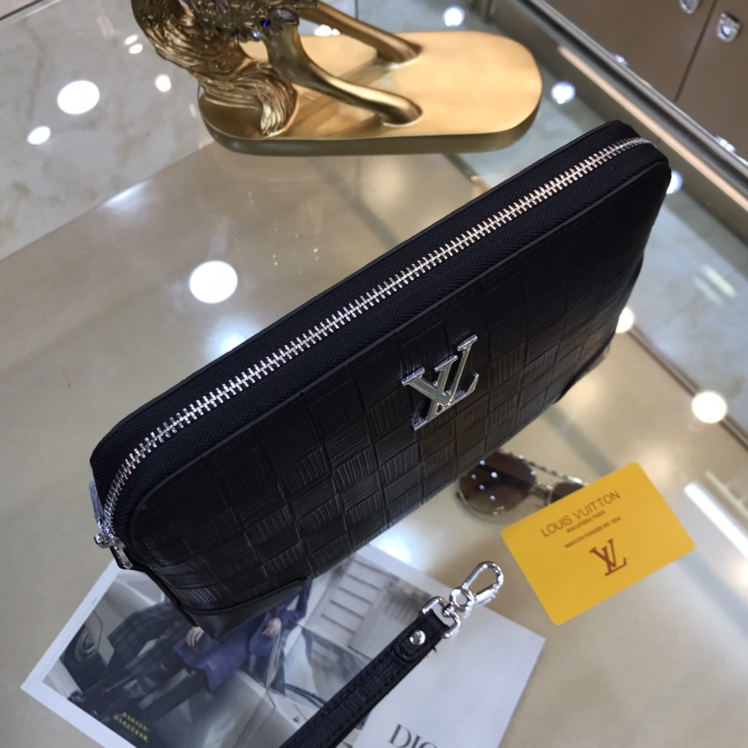 Lightweight 1514 Louis Vuitton AAA Man Wallets