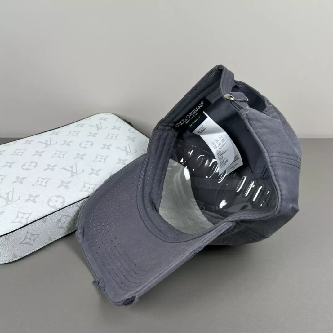 Lightweight 155 Dolce & Gabbana Caps