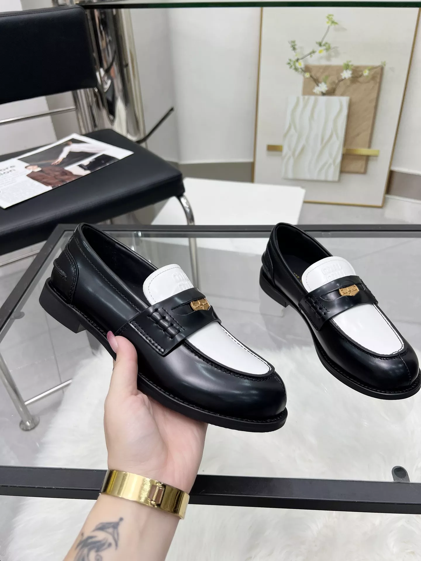 Lightweight 163 MIU MIU Leather Shoes For Women