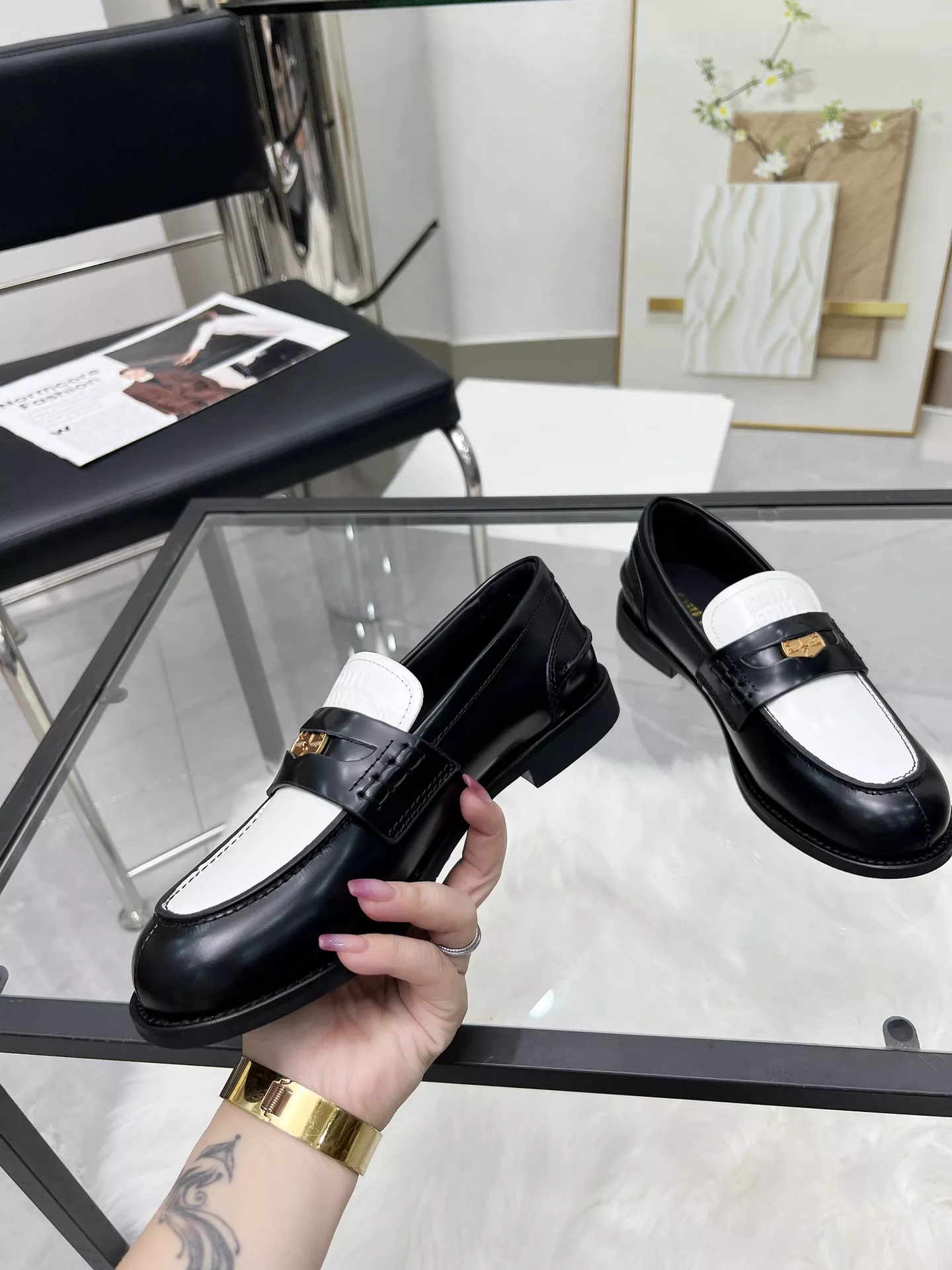 Lightweight 163 MIU MIU Leather Shoes For Women