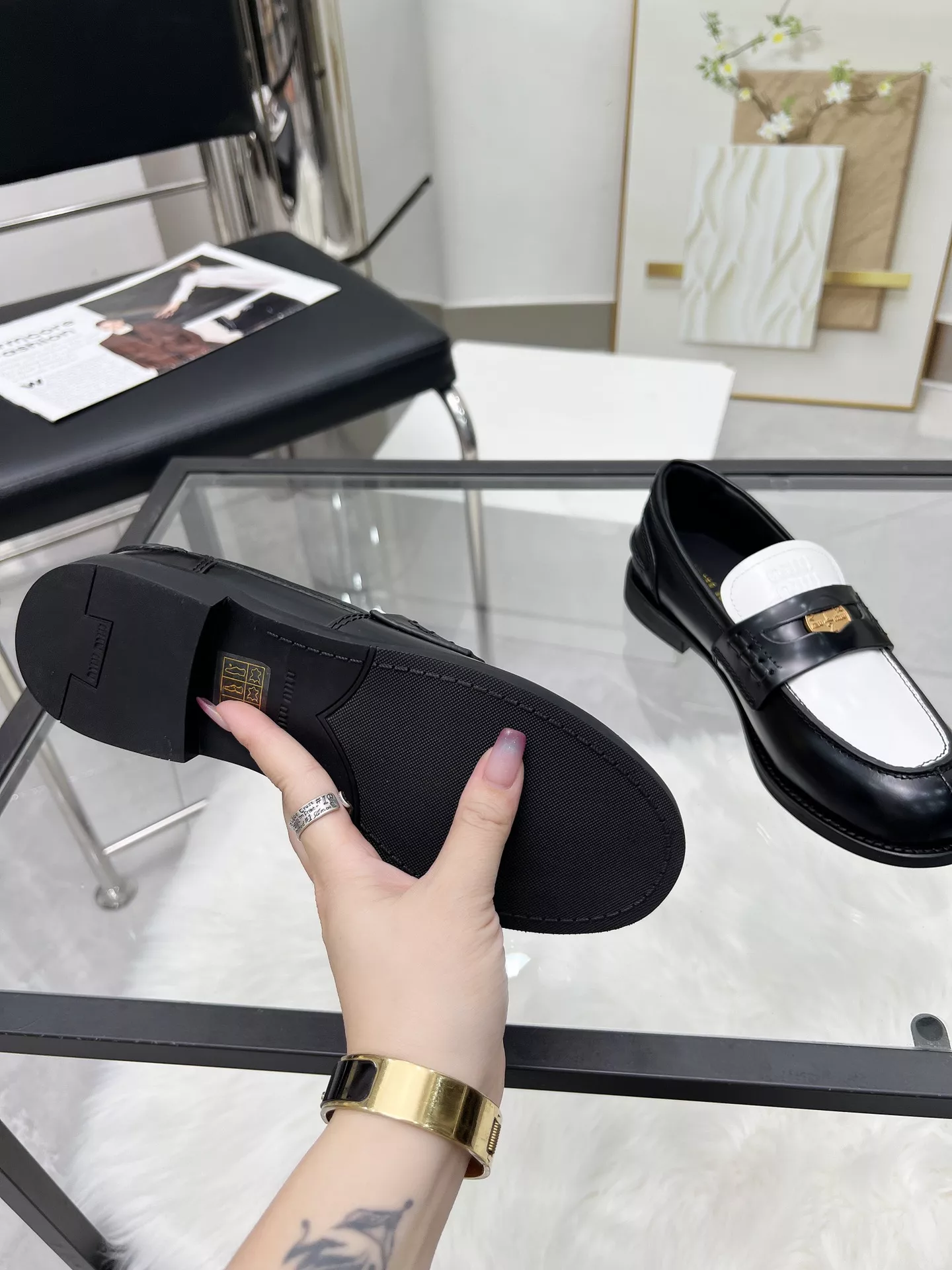 Lightweight 163 MIU MIU Leather Shoes For Women