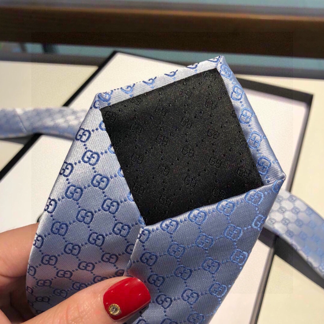 Lightweight 1705 Gucci Necktie For Men