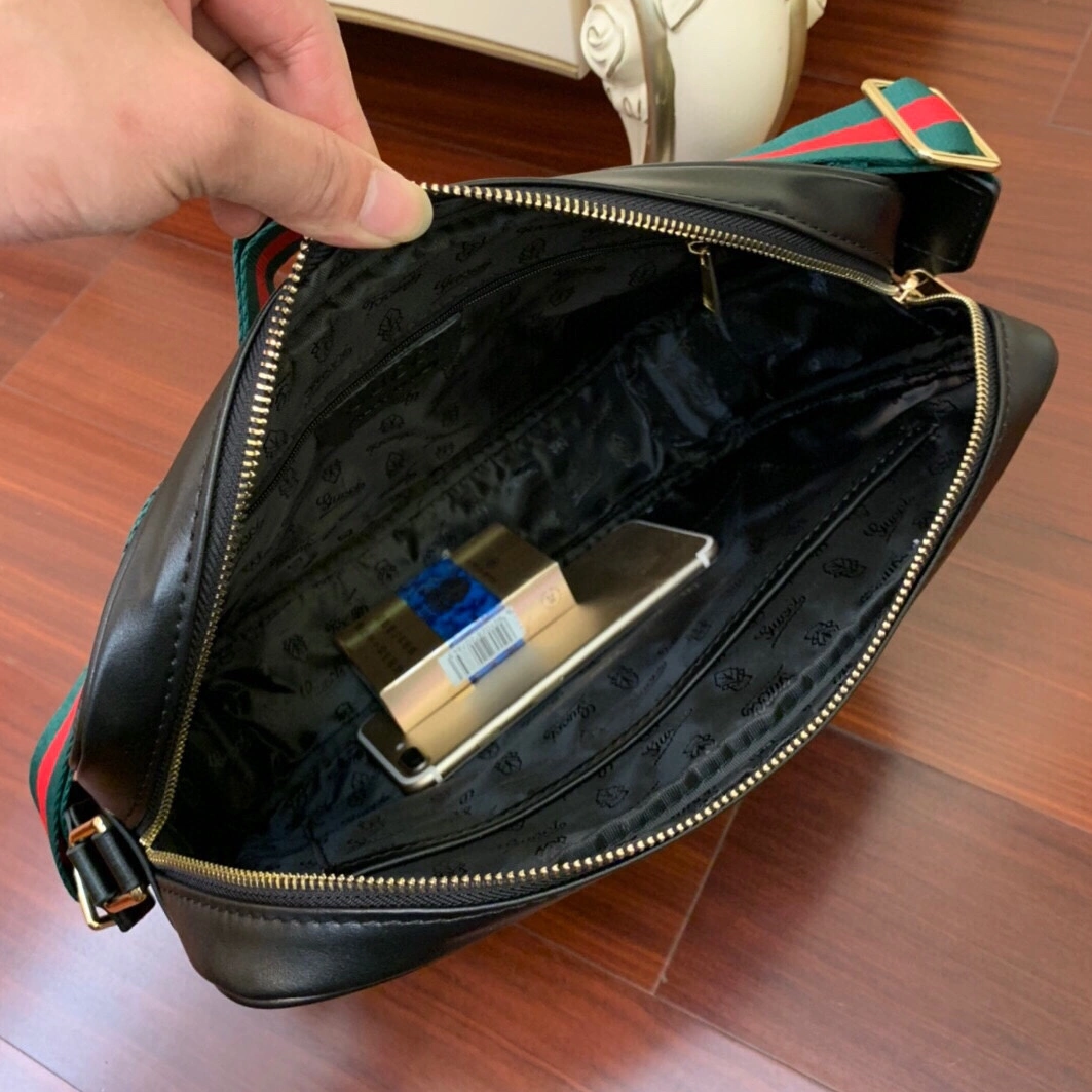Lightweight 2077 Gucci AAA Man Messenger Bags