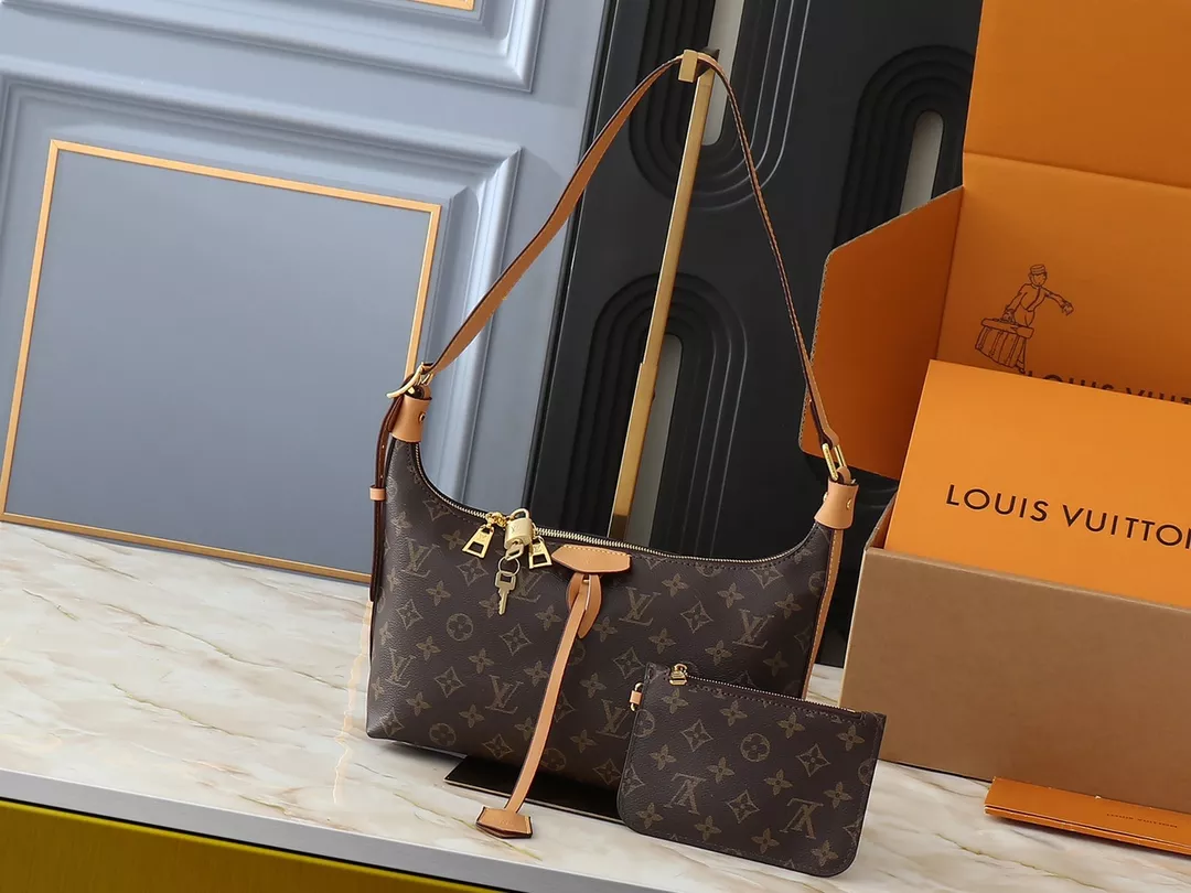 Lightweight 2223 Louis Vuitton AAA Quality Shoulder Bags For Women