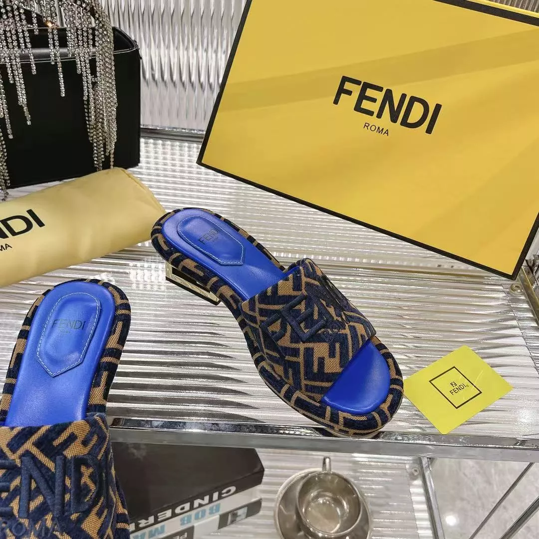 Lightweight 2234 Fendi Slippers For Women