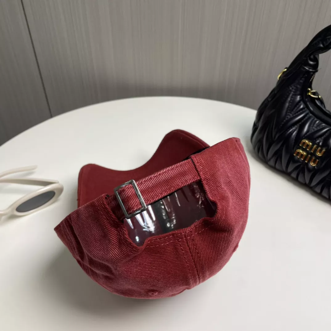 Lightweight 2346 MIU MIU Caps