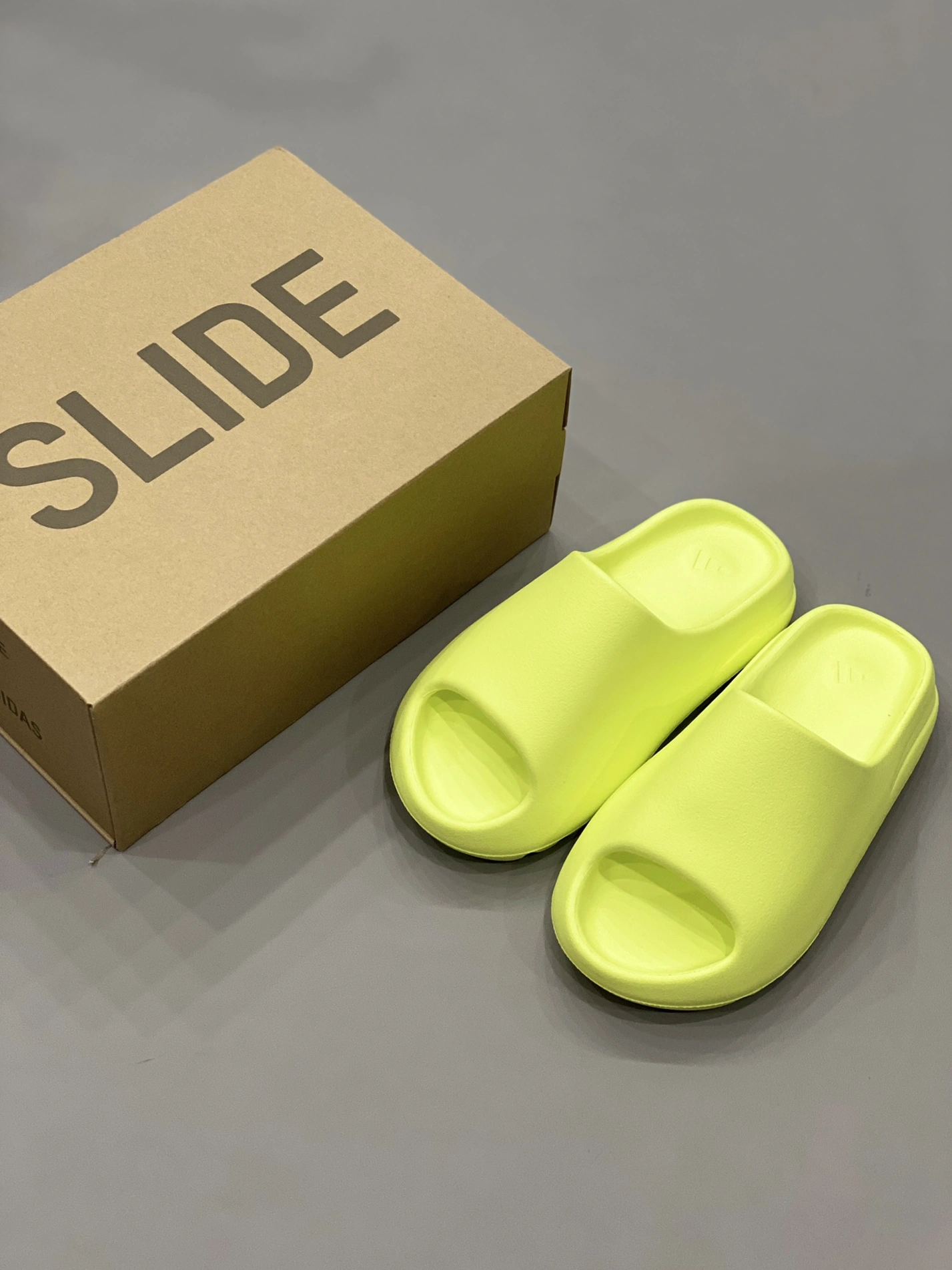 Lightweight 2359 Adidas Yeezy Slippers For Men