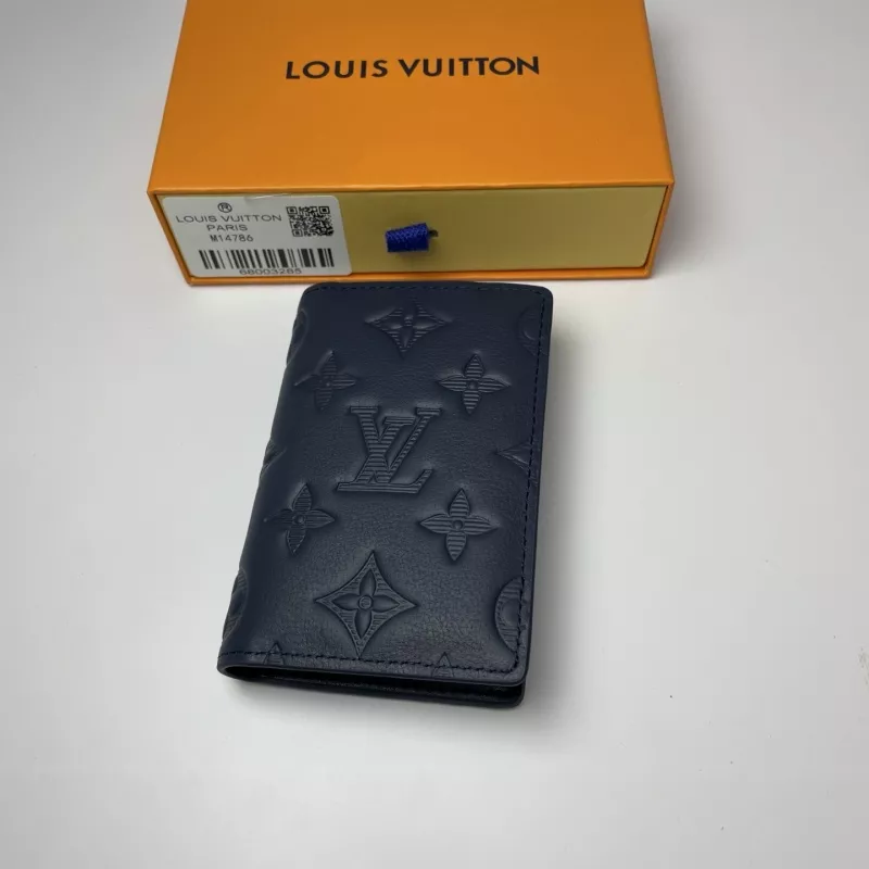 Lightweight 2446 Louis Vuitton AAA Quality Card Case
