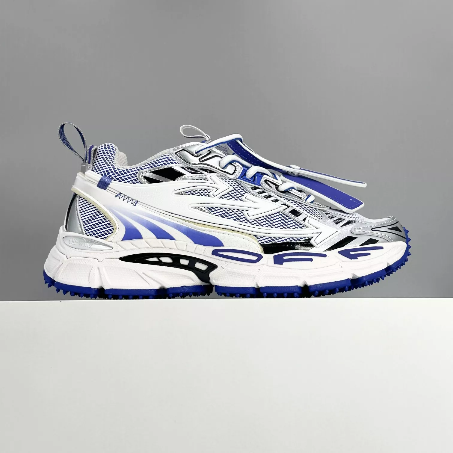 Lightweight 2474 Off-White Casual Shoes For Men