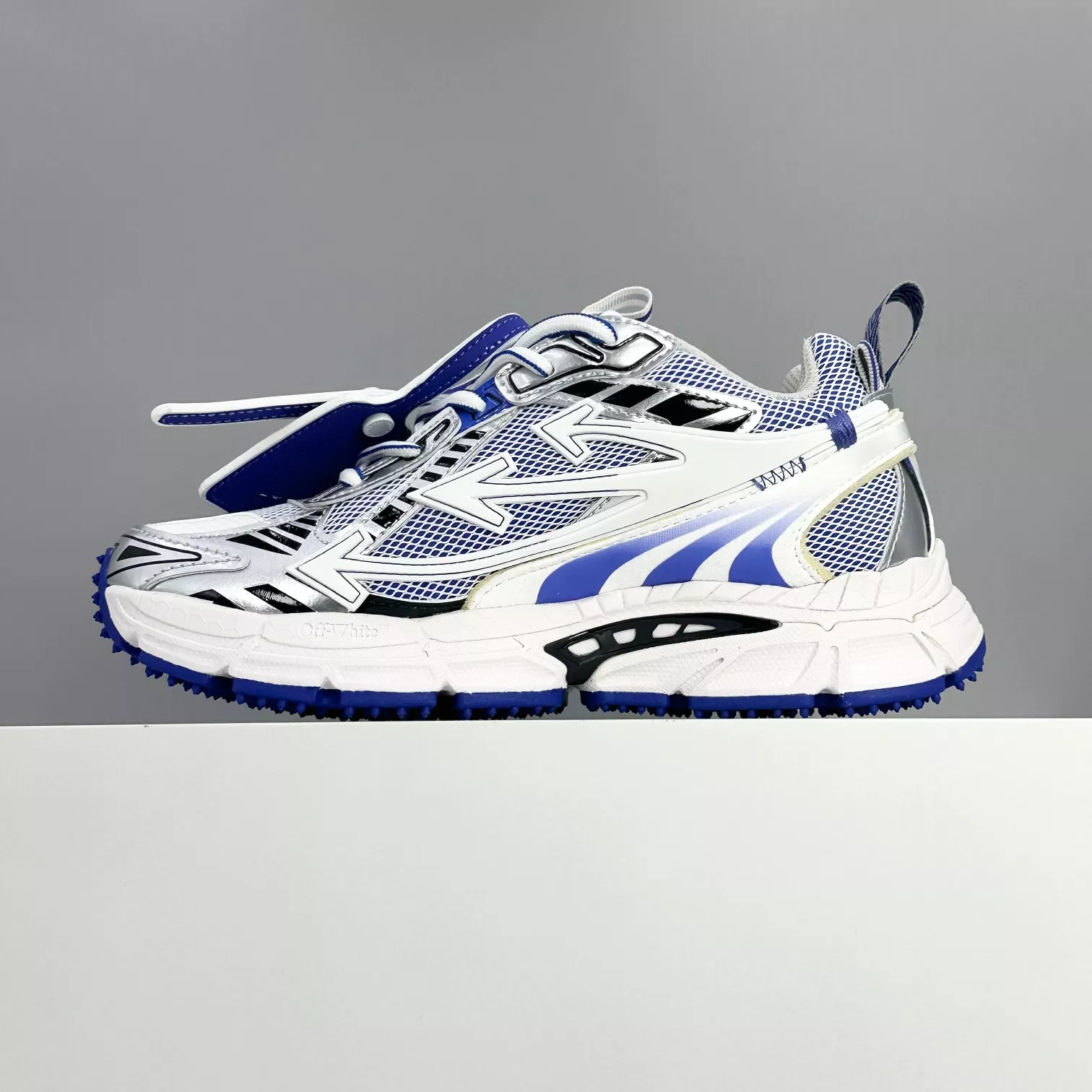 Lightweight 2474 Off-White Casual Shoes For Men