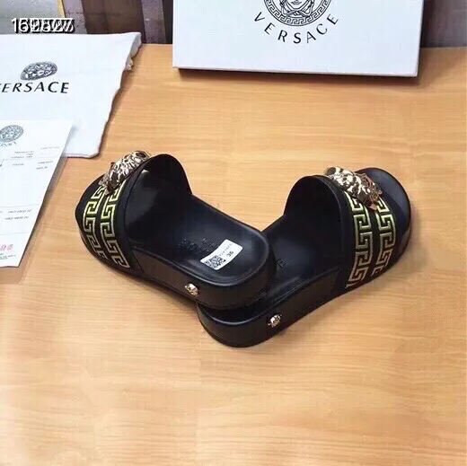 Lightweight 2549 Versace Slippers For Men