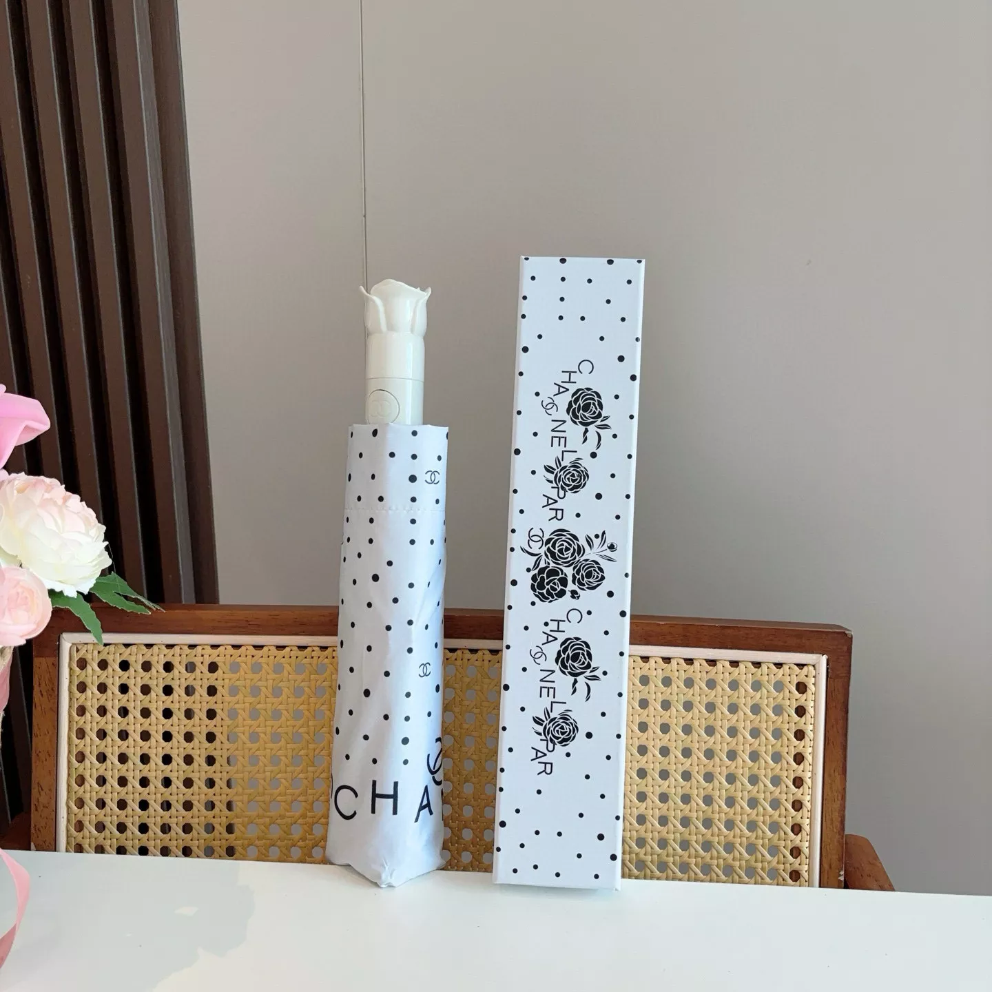 Lightweight 2595 Chanel Umbrellas