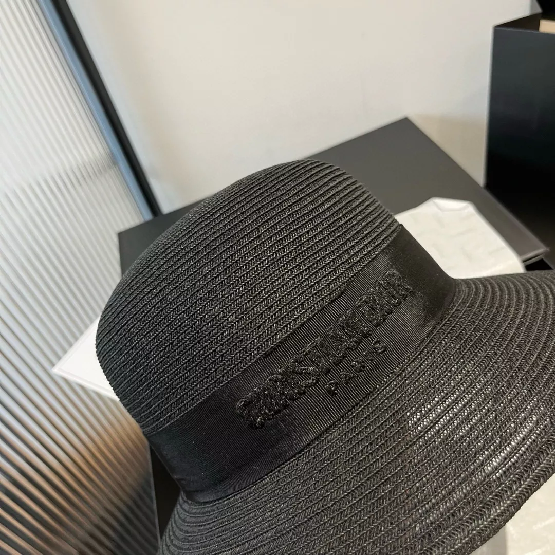 Lightweight 2847 Christian Dior Caps