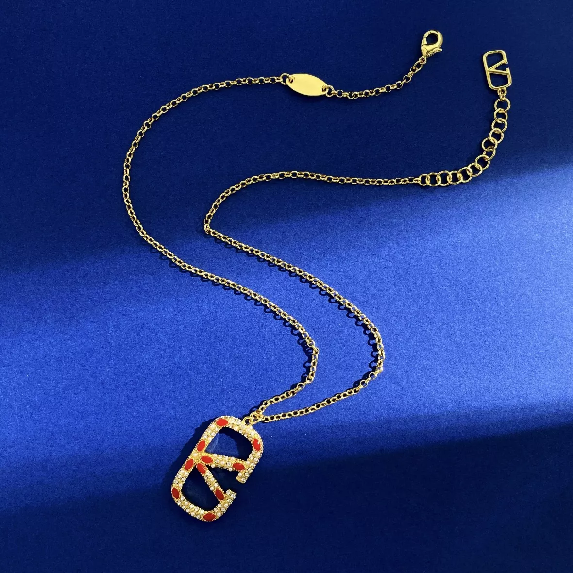 Lightweight 2983 Valentino Necklaces