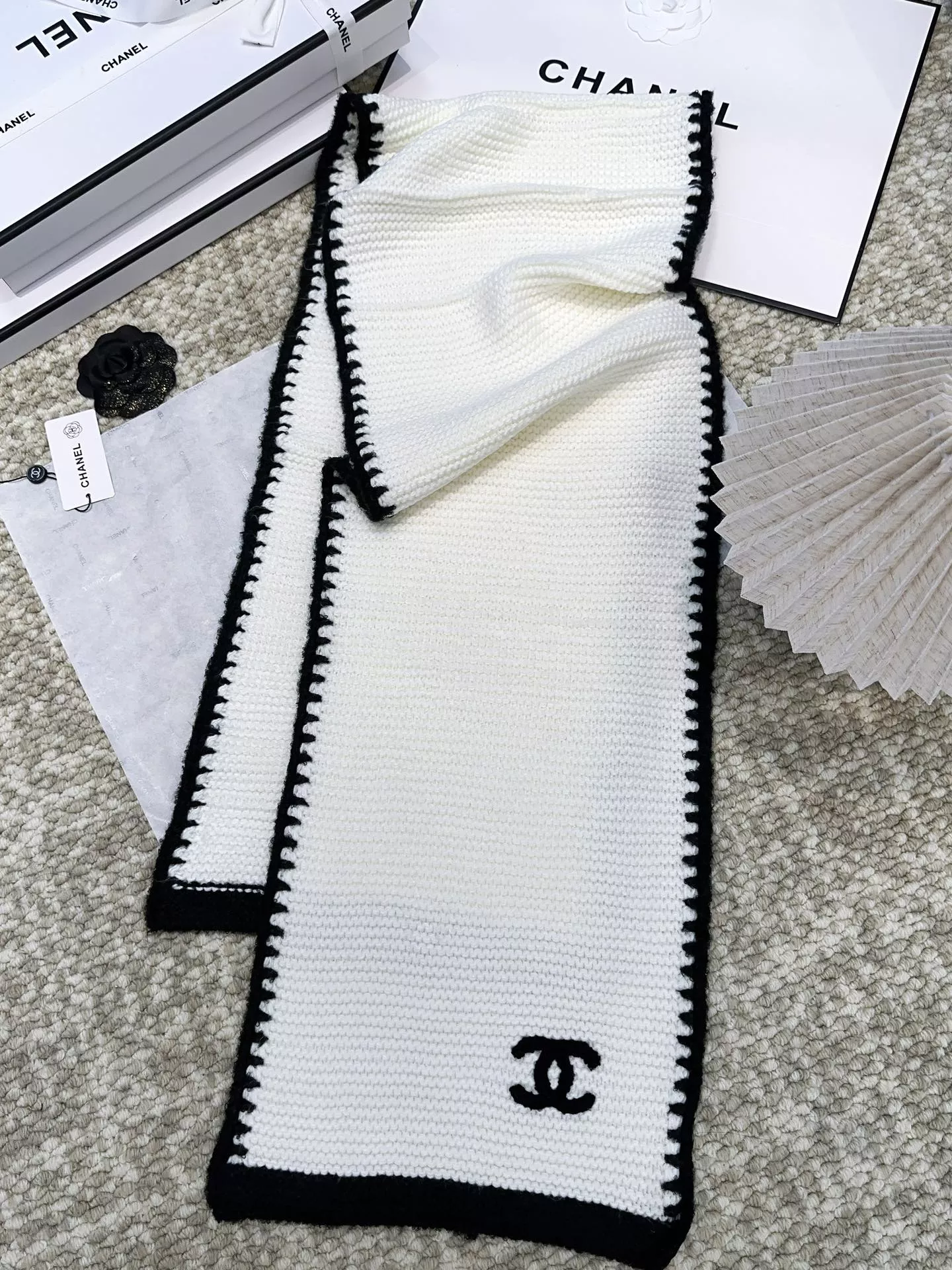 Lightweight 3078 Chanel Scarves For Women