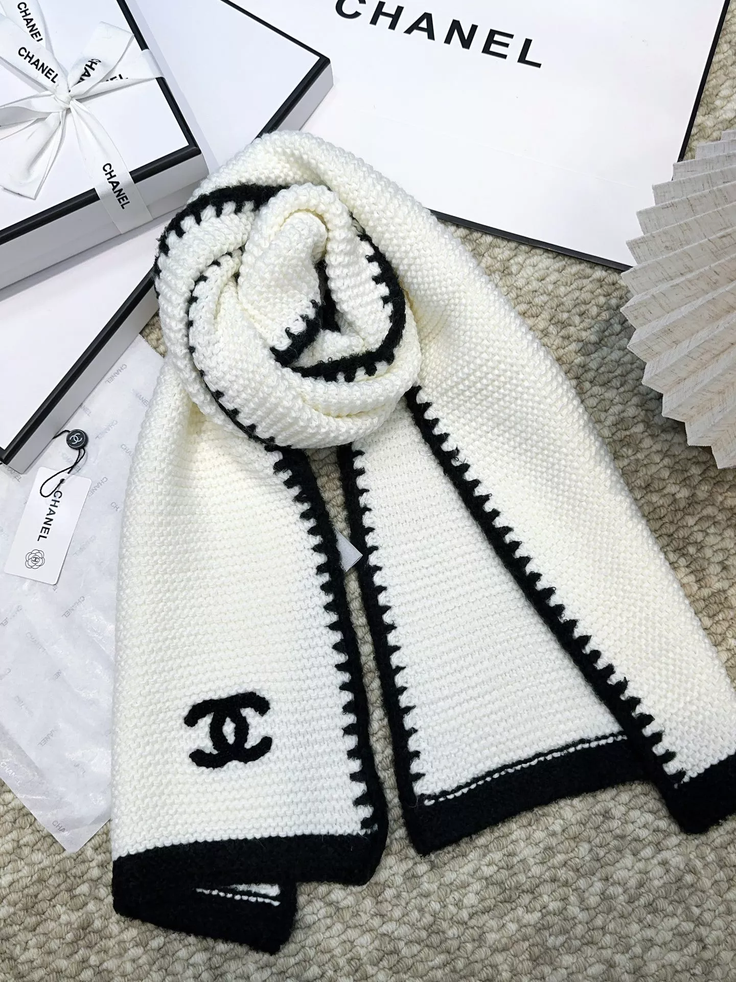 Lightweight 3078 Chanel Scarves For Women