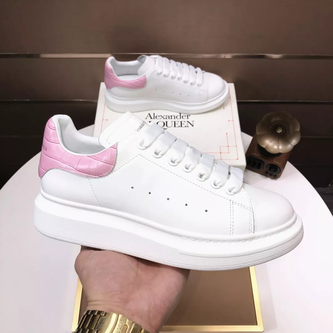 Lightweight 310 Alexander McQueen Casual Shoes For Women