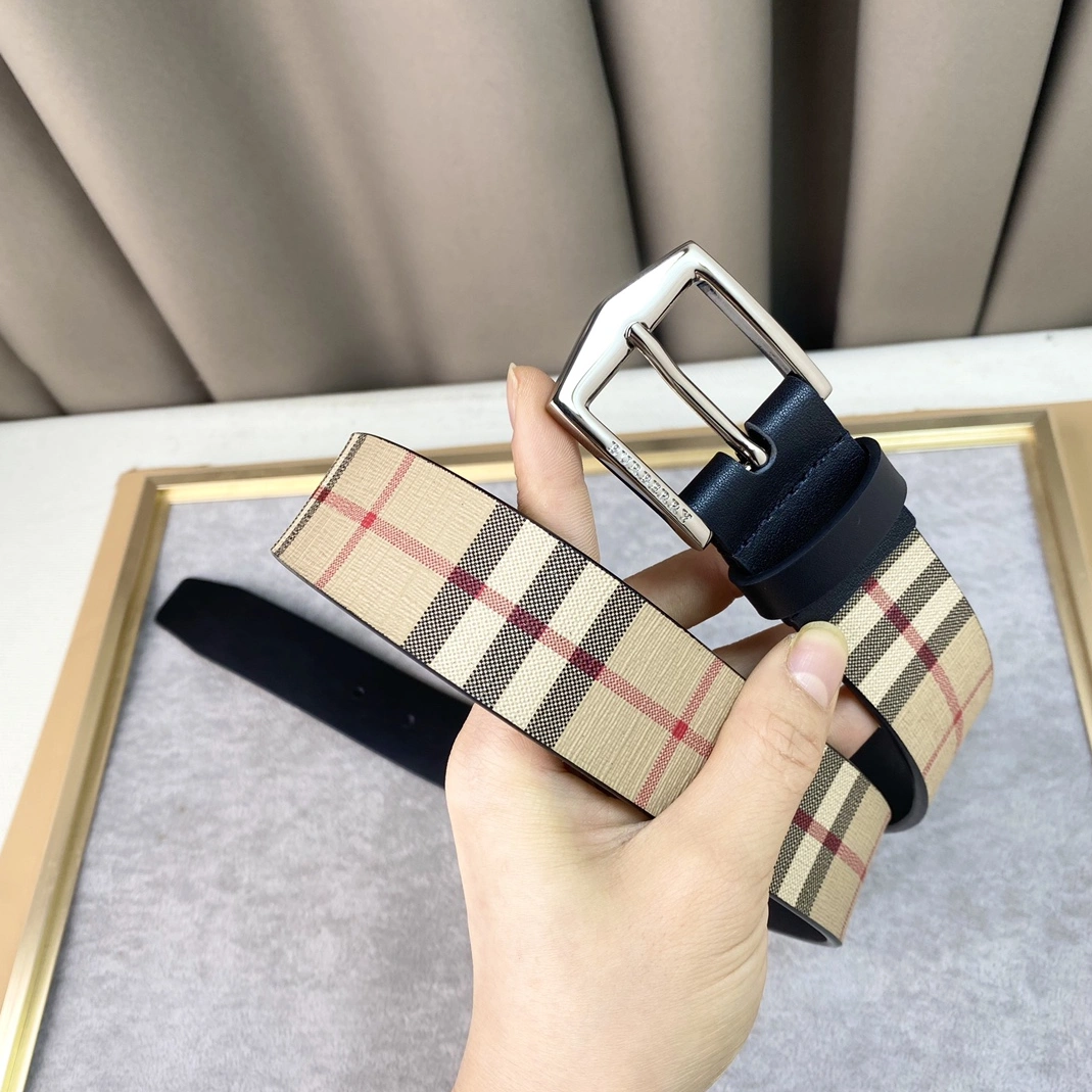Lightweight 3250 Burberry AAA Quality Belts