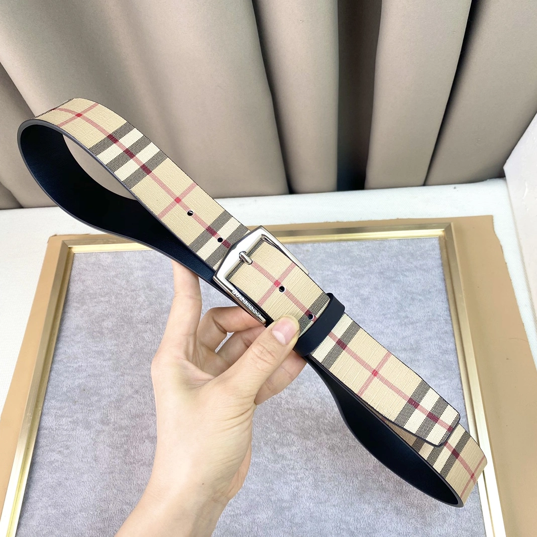 Lightweight 3250 Burberry AAA Quality Belts