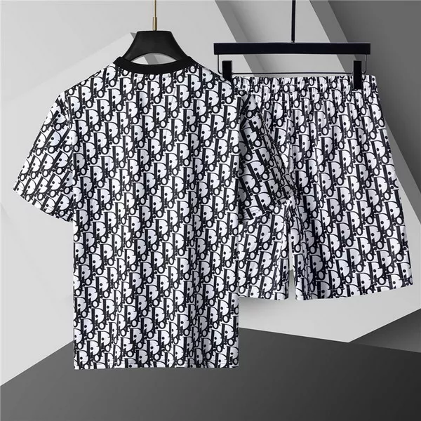 Lightweight 3338 Christian Dior Tracksuits Short Sleeved For Men