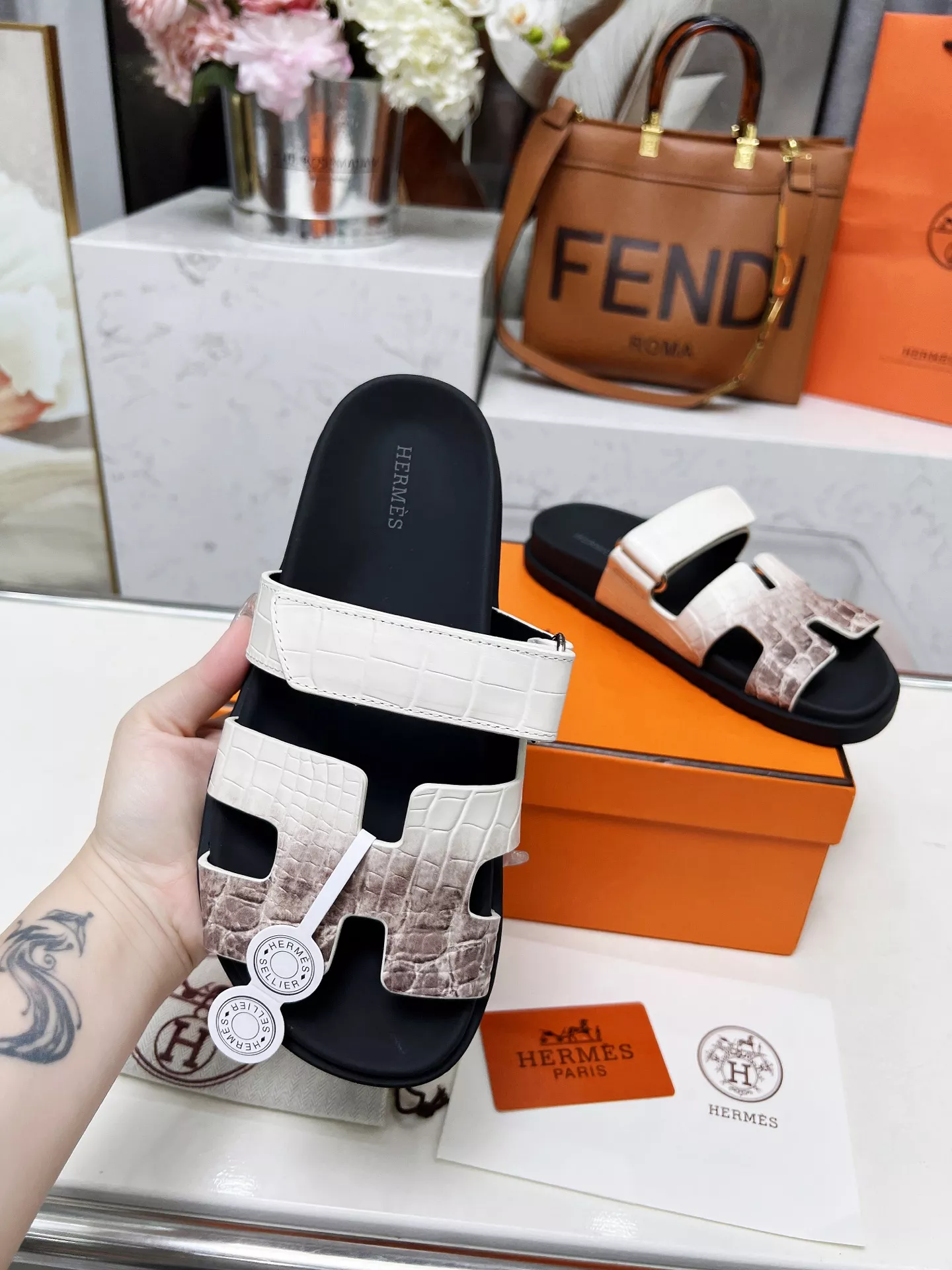 Lightweight 348 Hermes Slippers For Women
