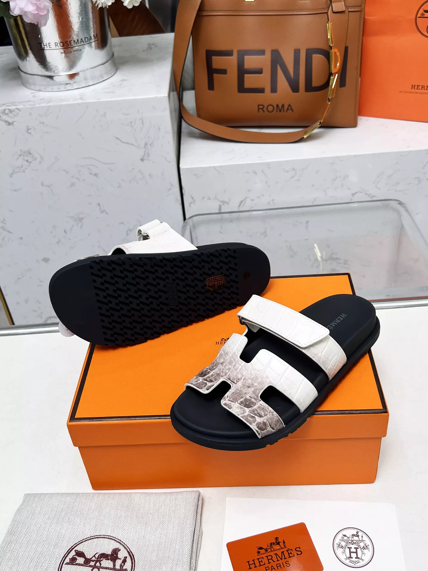 Lightweight 348 Hermes Slippers For Women