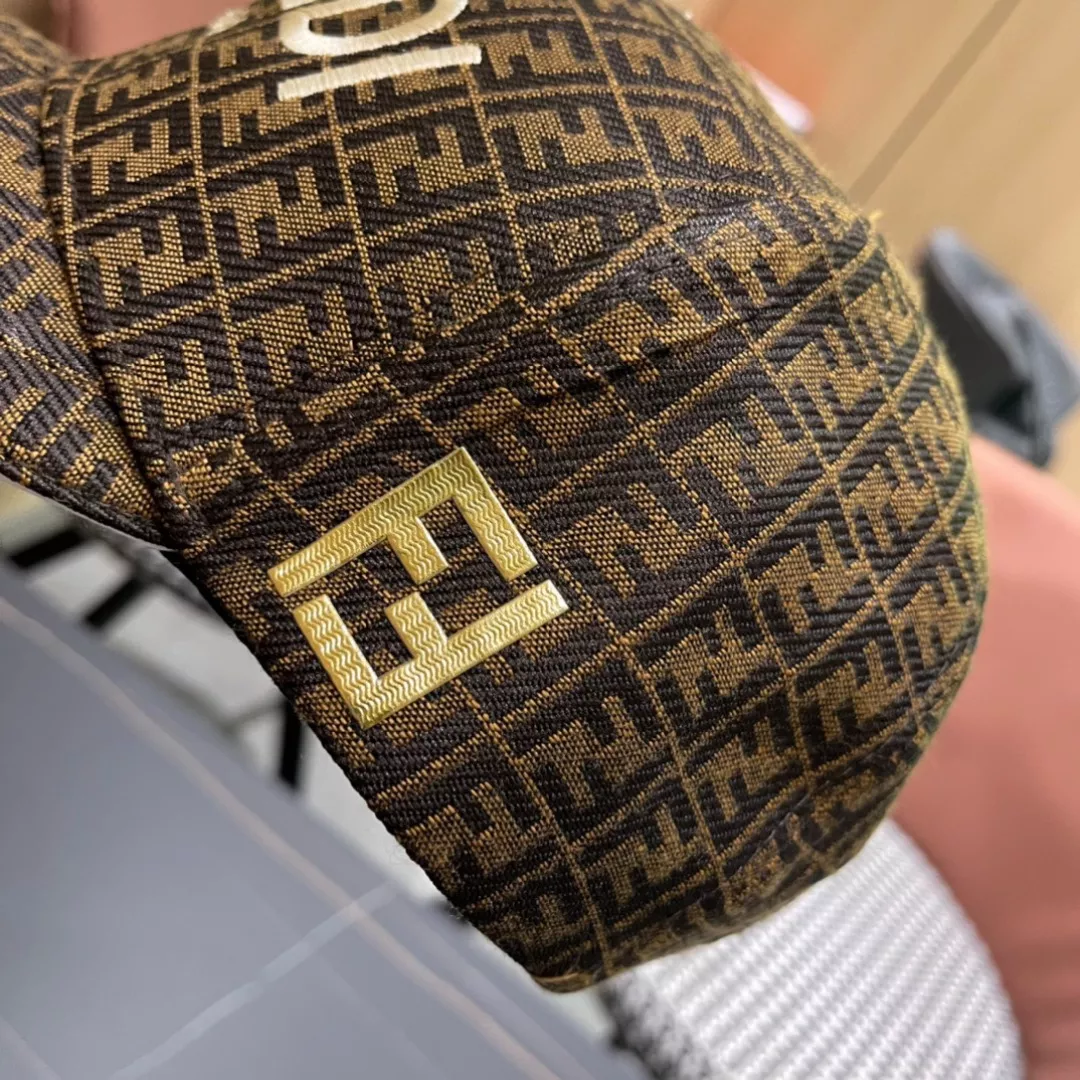 Lightweight 3491 Fendi Caps