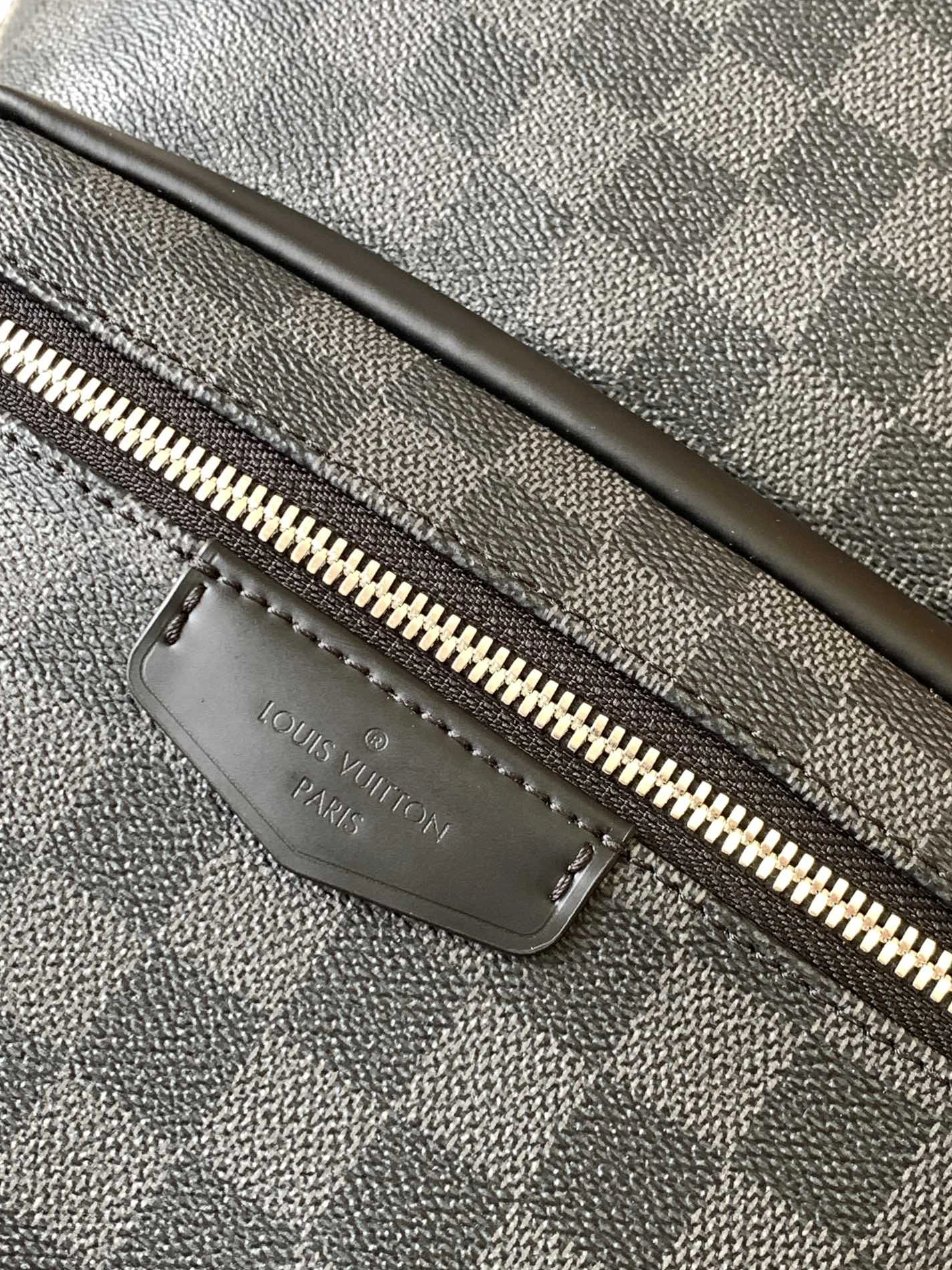 Lightweight 3543 Louis Vuitton LV AAA Man Backpacks