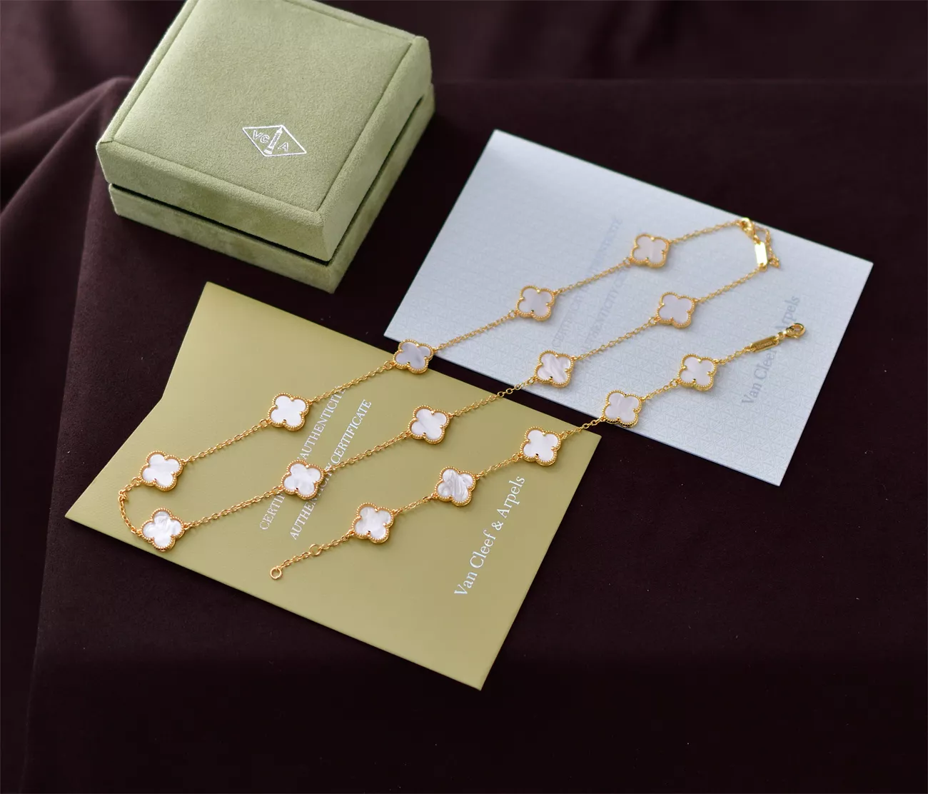 Lightweight 368 Van Cleef & Arpels Jewelry Set For Women
