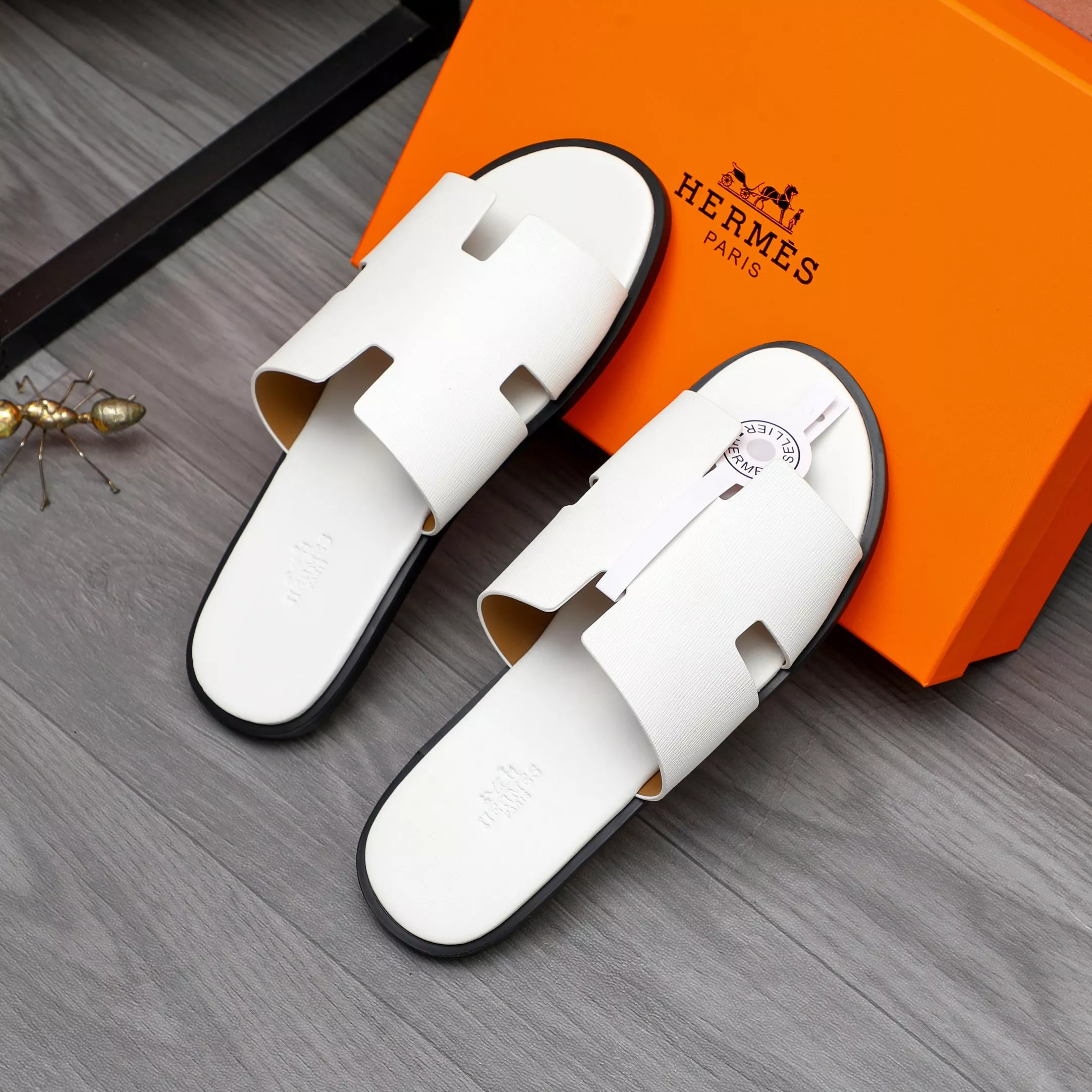 Lightweight 369 Hermes Slippers For Men