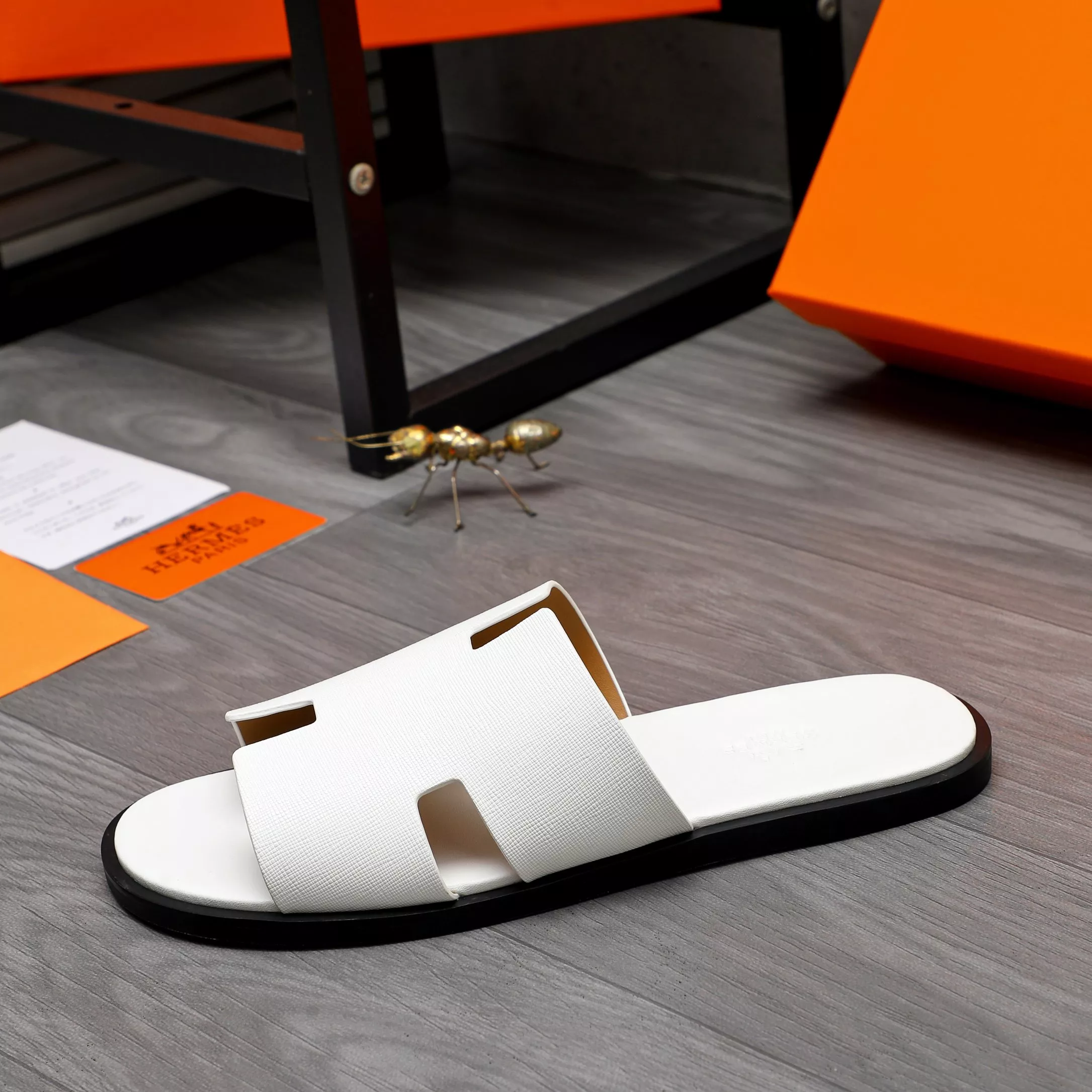 Lightweight 369 Hermes Slippers For Men