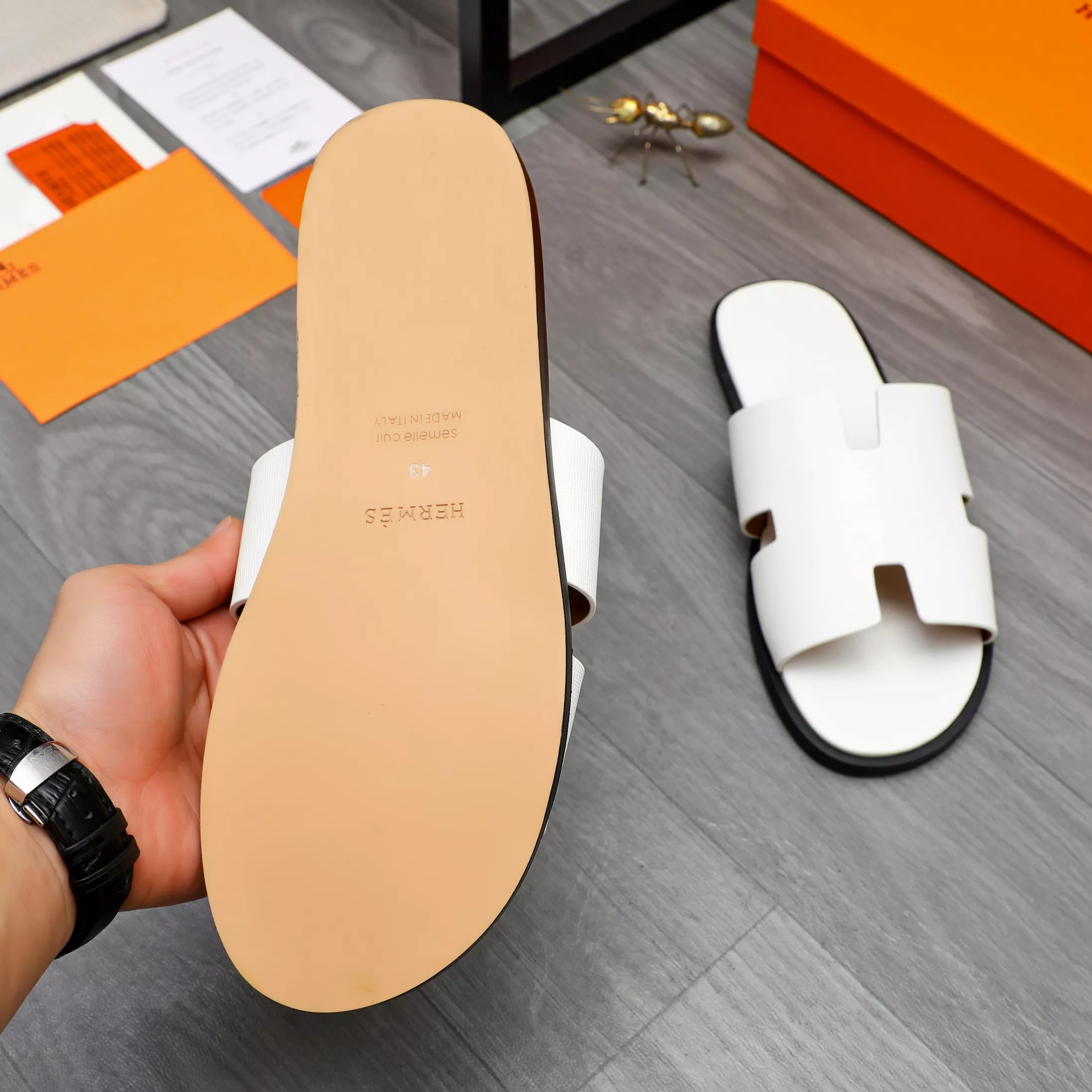 Lightweight 369 Hermes Slippers For Men