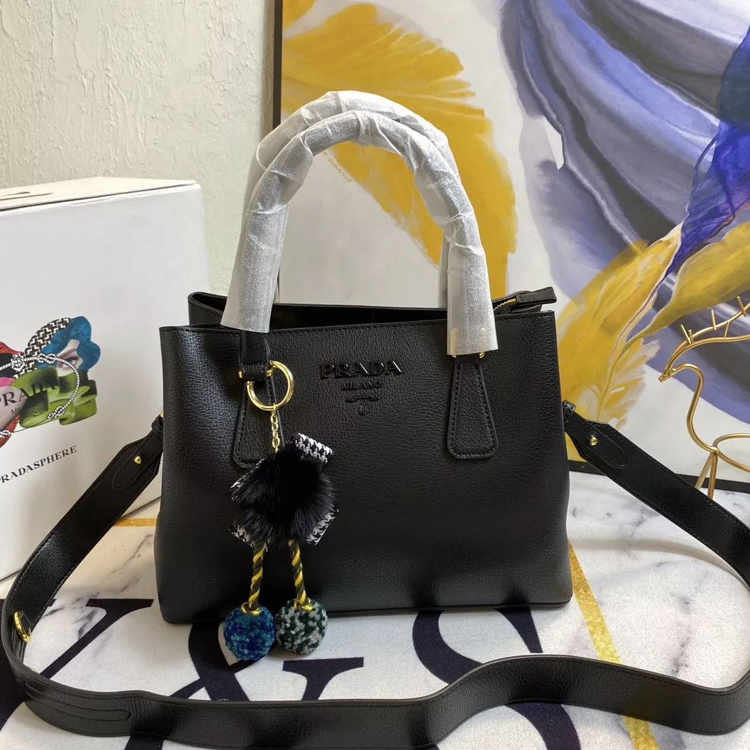 Lightweight 3754 Prada AAA Quality Handbags For Women