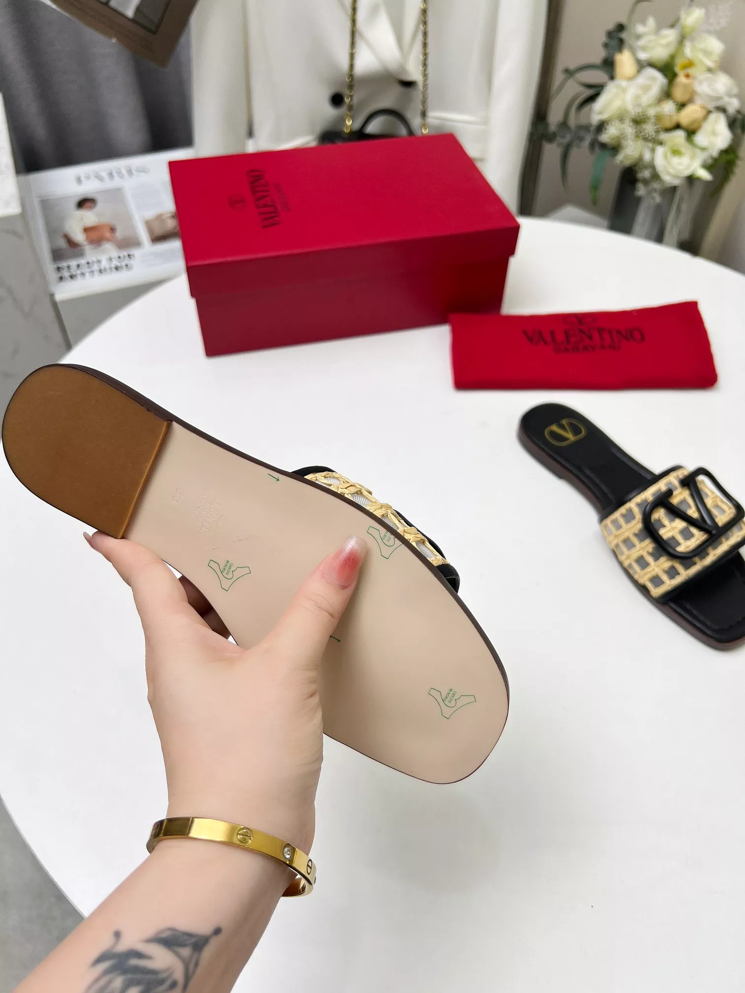 Lightweight 3909 Valentino Slippers For Women