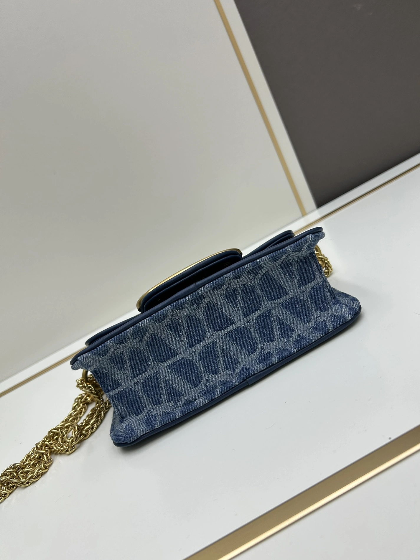 Lightweight 3921 Valentino AAA Quality Shoulder Bags For Women