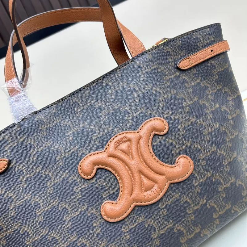 Lightweight 3962 Celine AAA Quality Handbags For Women
