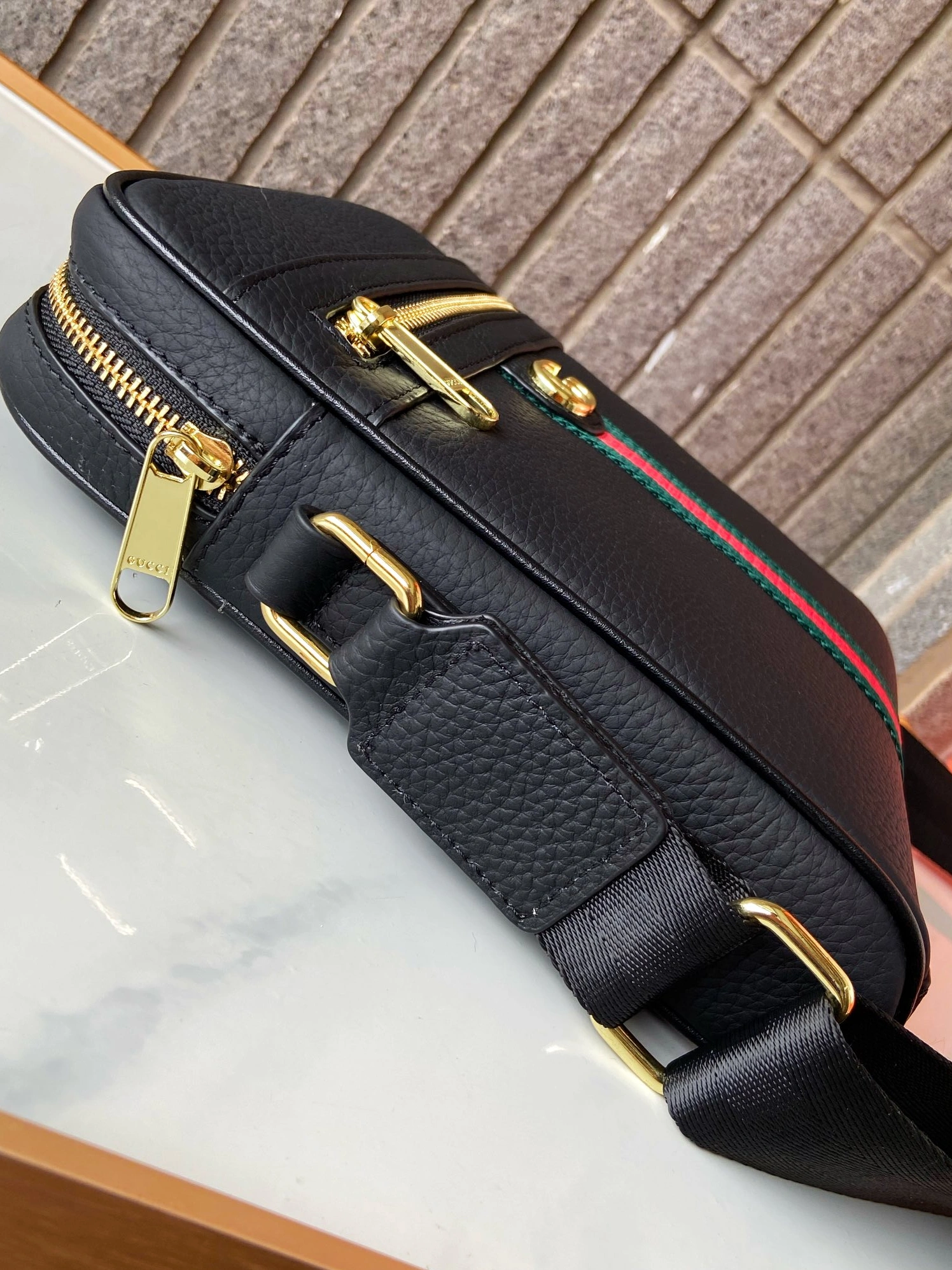 Lightweight 4170 Gucci AAA Man Messenger Bags