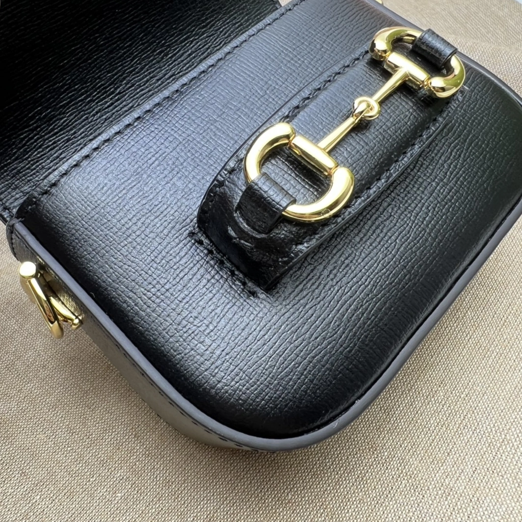 Lightweight 4177 Gucci AAA Quality Messenger Bags For Women
