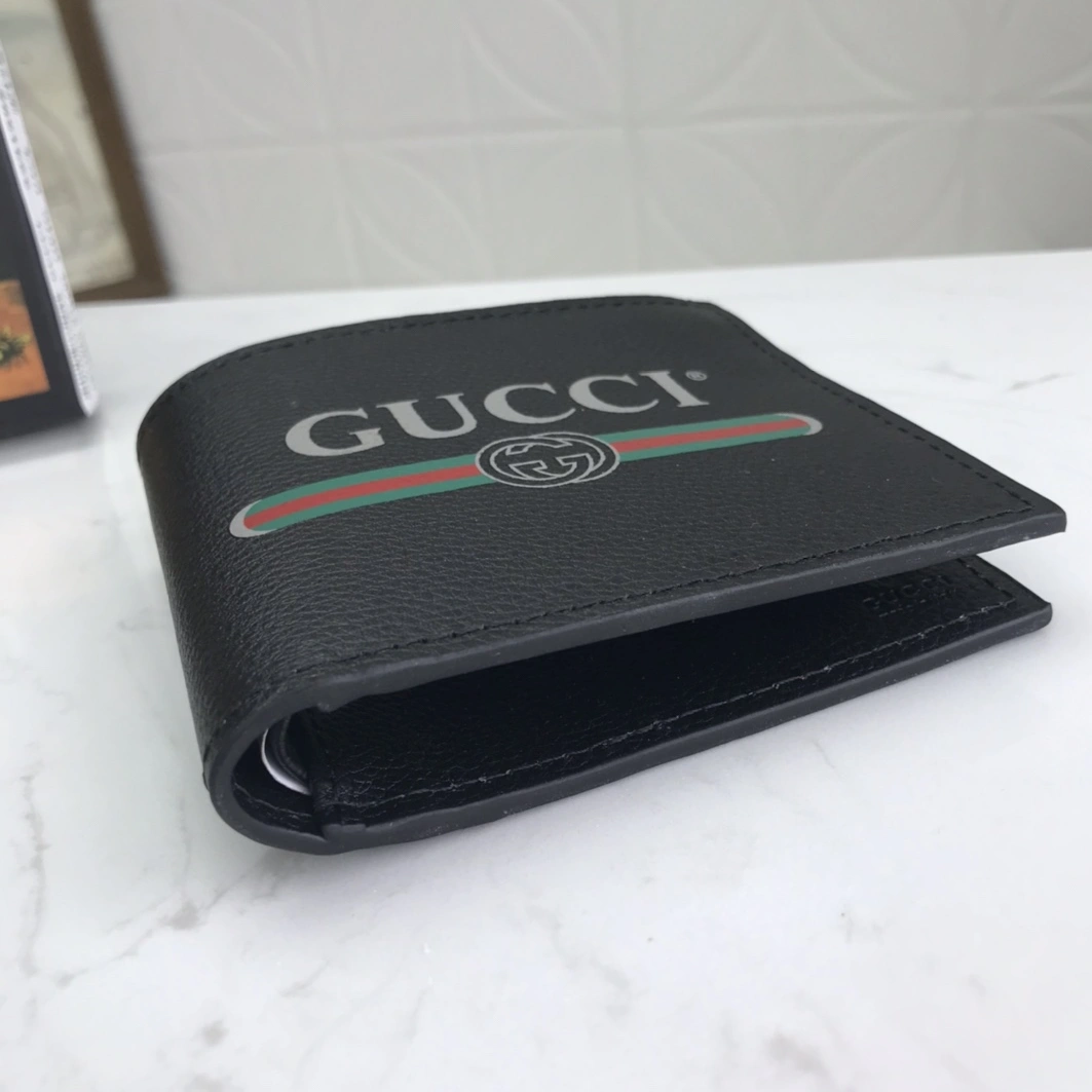 Lightweight 4236 Gucci AAA Quality Wallets