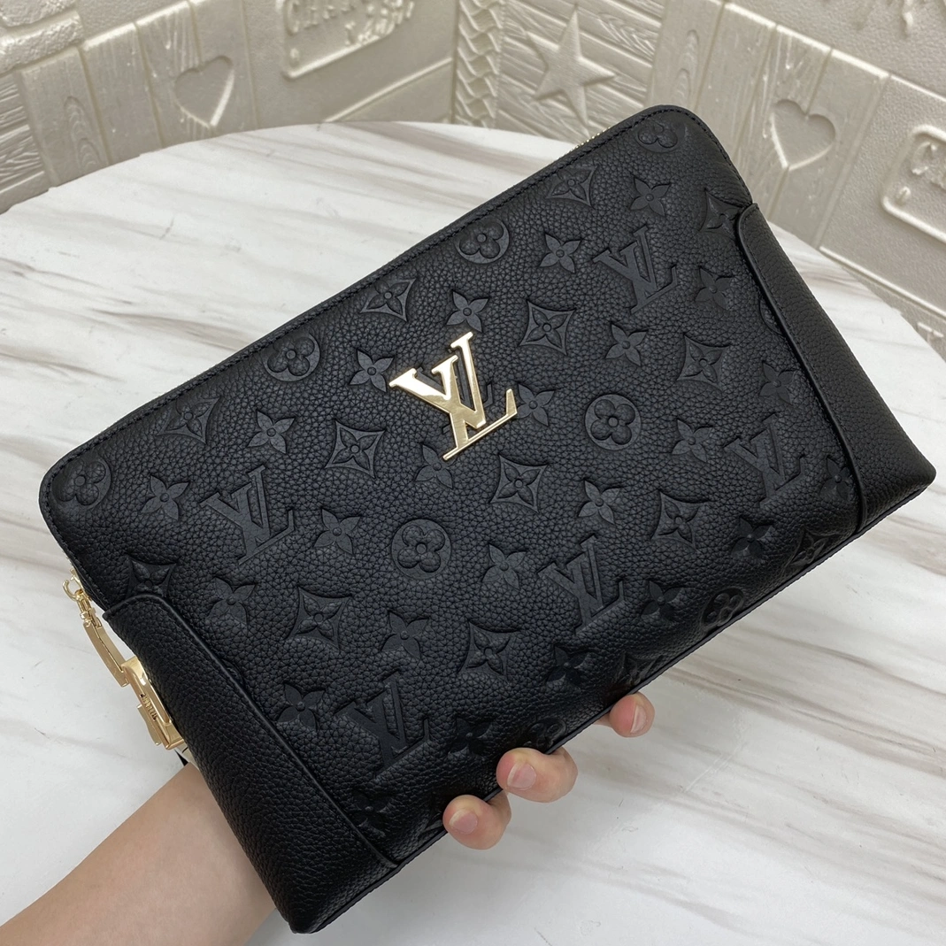 Lightweight 4299 Louis Vuitton AAA Man Wallets